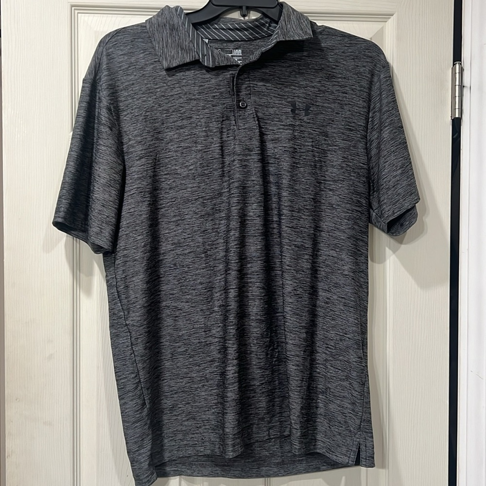 Under Armour Loose Fit heat gear polo